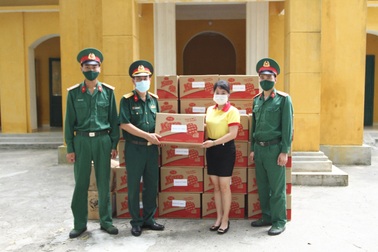 Bánh Karo trứng tươi chà bông - Vạn chiếc bánh đồng hành chống Covid-19