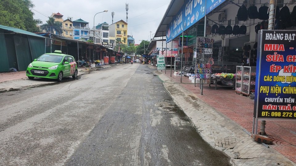 Dịch Covid-19: Công nhân giảm việc, tiểu thương ở chợ ế theo - 7 Dịch Covid-19: Công nhân giảm việc, tiểu thương ở chợ ế theo - 7
