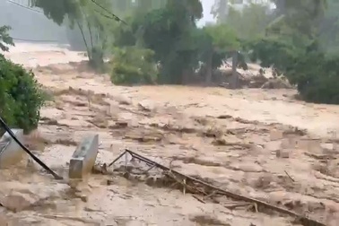 Lũ quét ở xã Nhôn Mai, Nghệ An