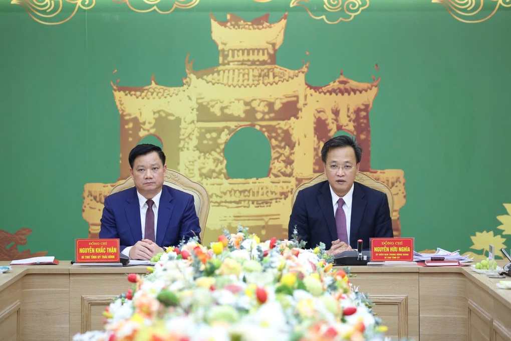 Hưng Yên và Thái Bình họp bàn triển khai đề án hợp nhất tỉnh - 1 Hưng Yên và Thái Bình họp bàn triển khai đề án hợp nhất tỉnh - 1