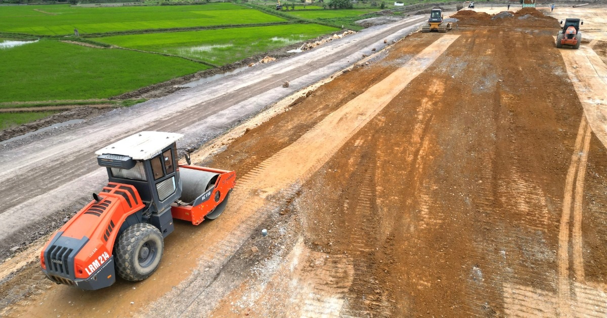 Hình hài cao tốc Ninh Bình - Hải Phòng sau gần một năm thi công