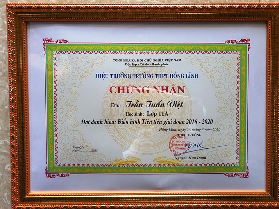 Nghị lực cậu học trò nghèo mồ côi mẹ đạt giải Nhì tỉnh môn Toán - 3 Nghị lực cậu học trò nghèo mồ côi mẹ đạt giải Nhì tỉnh môn Toán - 3