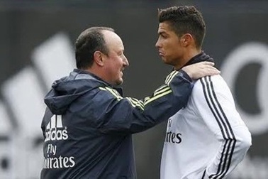 Bất mãn, C.Ronaldo đòi “trảm” HLV Rafa Benitez