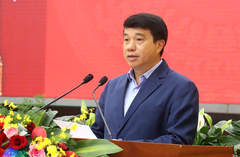 Bí thư Lâm Đồng nói về biểu hiện xử lý kỷ luật kiểu nể nang, né tránh - 2 Bí thư Lâm Đồng nói về biểu hiện xử lý kỷ luật kiểu nể nang, né tránh - 2