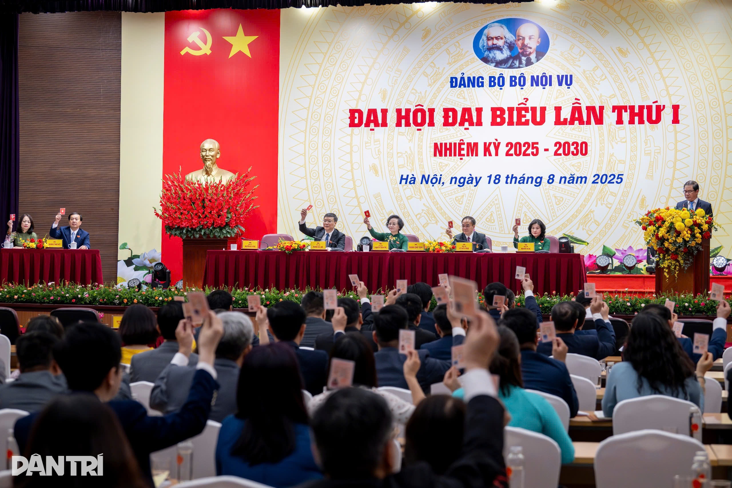 Đại hội hội tụ ý chí và tinh thần đổi mới của Đảng bộ Bộ Nội vụ