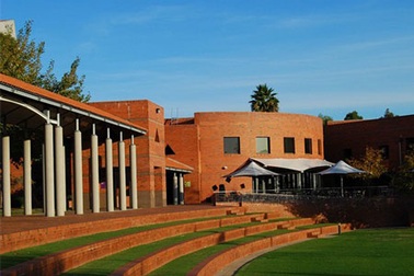 Dễ dàng lấy bằng Đại học Top 3% thế giới