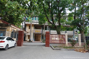 Bắt giam Trưởng phòng Quản lý công chức, Sở Nội vụ