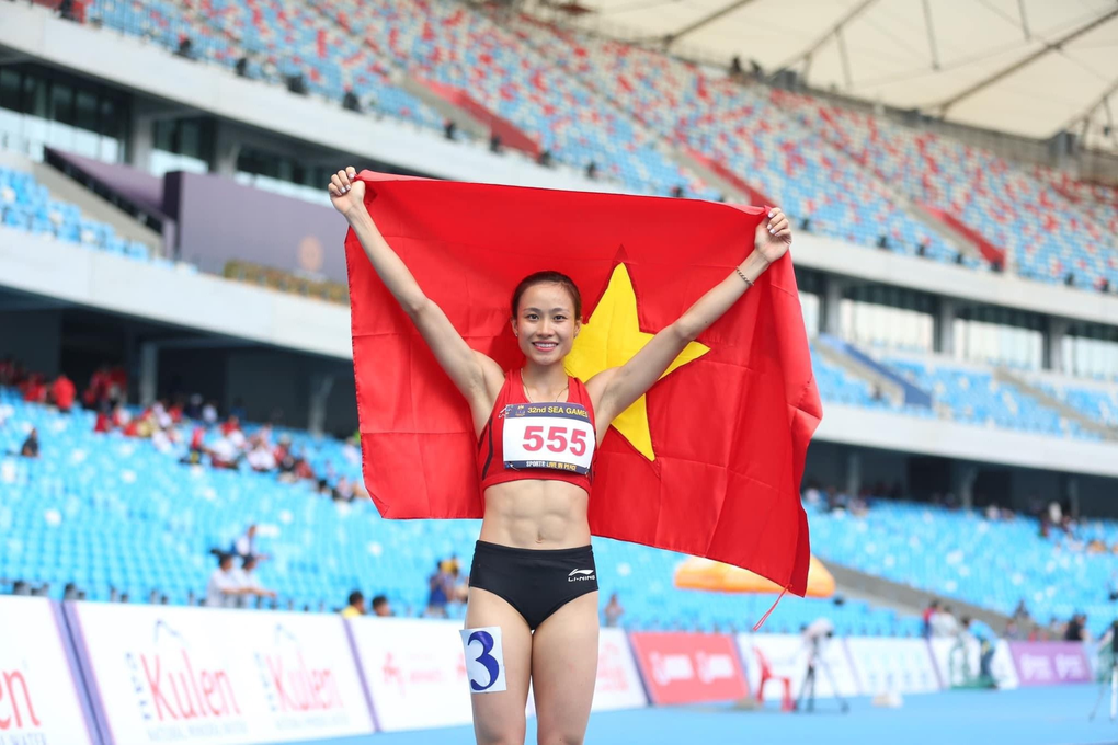 Hoa khôi điền kinh Việt ngoài đời xinh đẹp, khoe dáng gợi cảm - 1 Hoa khôi điền kinh Việt ngoài đời xinh đẹp, khoe dáng gợi cảm - 1