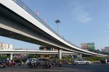 Thông xe cầu vượt chữ N “giải cứu” sân bay Tân Sơn Nhất