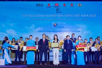 FrieslandCampina Việt Nam đạt giải thưởng doanh nghiệp phát triển bền vững CSI 2025