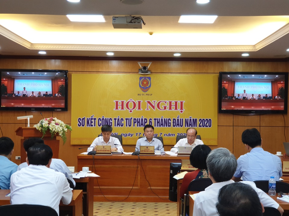 Hiện tượng “bảo kê” của băng nhóm xã hội đen trong các cuộc đấu giá tài sản - 1 Hiện tượng “bảo kê” của băng nhóm xã hội đen trong các cuộc đấu giá tài sản - 1