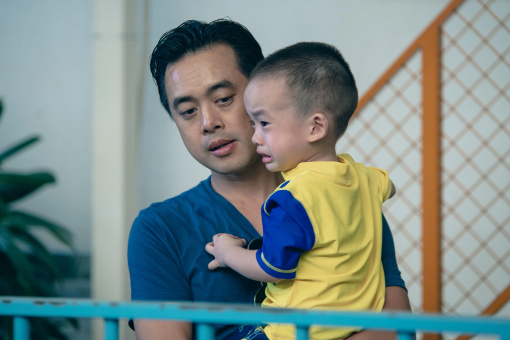 Lê Dương Bảo Lâm gặp sự cố khó đỡ khi vào bếp nấu ăn cho các con - 5 Lê Dương Bảo Lâm gặp sự cố khó đỡ khi vào bếp nấu ăn cho các con - 5