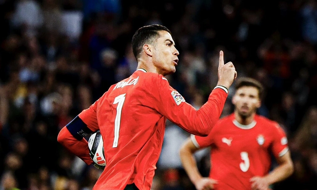 Ronaldo ghi bàn, Bồ Đào Nha thắng Tây Ban Nha và vô địch Nations League - 3 Ronaldo ghi bàn, Bồ Đào Nha thắng Tây Ban Nha và vô địch Nations League - 3