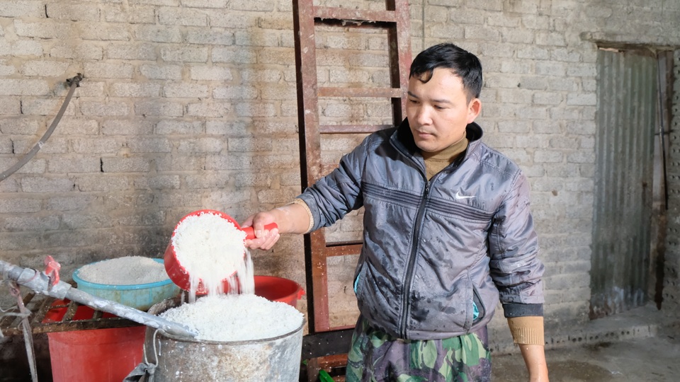 Làng nghề miến gạo tất bật phục vụ Tết - 1 Làng nghề miến gạo tất bật phục vụ Tết - 1