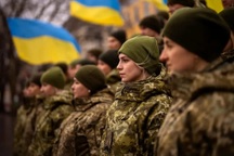 "Giấc mộng NATO" khiến Ukraine mắc kẹt giữa Nga và phương Tây