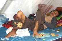 Cảnh khốn cùng của gia đình như bị "trời đày"