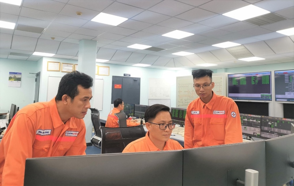 Nhiệt điện Phú Mỹ vượt kế hoạch sản xuất điện 6 tháng đầu năm - 3 Nhiệt điện Phú Mỹ vượt kế hoạch sản xuất điện 6 tháng đầu năm - 3