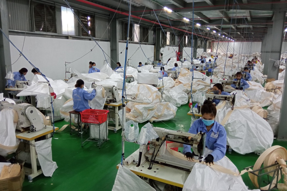 Gần 98% người trong tuổi lao động ở Hà Tĩnh có việc làm - 1 Gần 98% người trong tuổi lao động ở Hà Tĩnh có việc làm - 1
