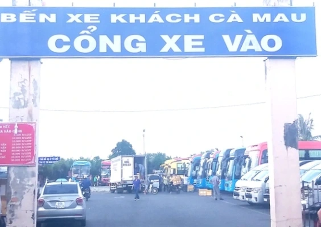 Điều tra nghi án nổ súng ở bến xe Cà Mau - 1 Điều tra nghi án nổ súng ở bến xe Cà Mau - 1