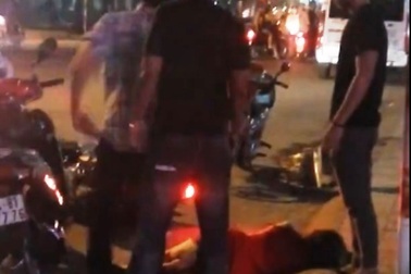 Điều tra làm rõ clip cô gái bị đánh suýt ngất trên phố