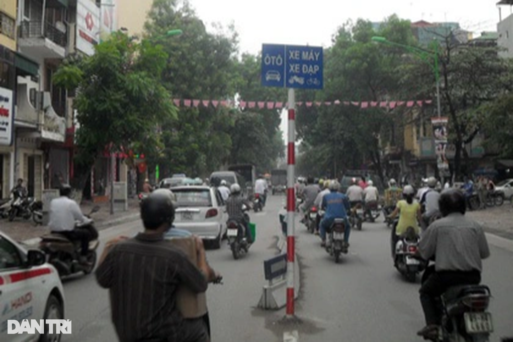 Lịch sử 17 năm thí điểm phân làn giao thông ở Hà Nội - 2 Lịch sử 17 năm thí điểm phân làn giao thông ở Hà Nội - 2