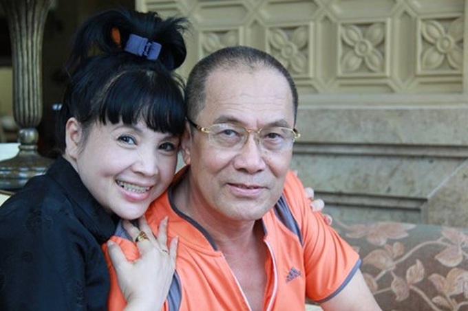 Vợ chồng Lan Hương - Tất Bình. 