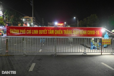 Phong tỏa khu dân cư có 37 người liên quan công nhân Samsung mắc Covid-19