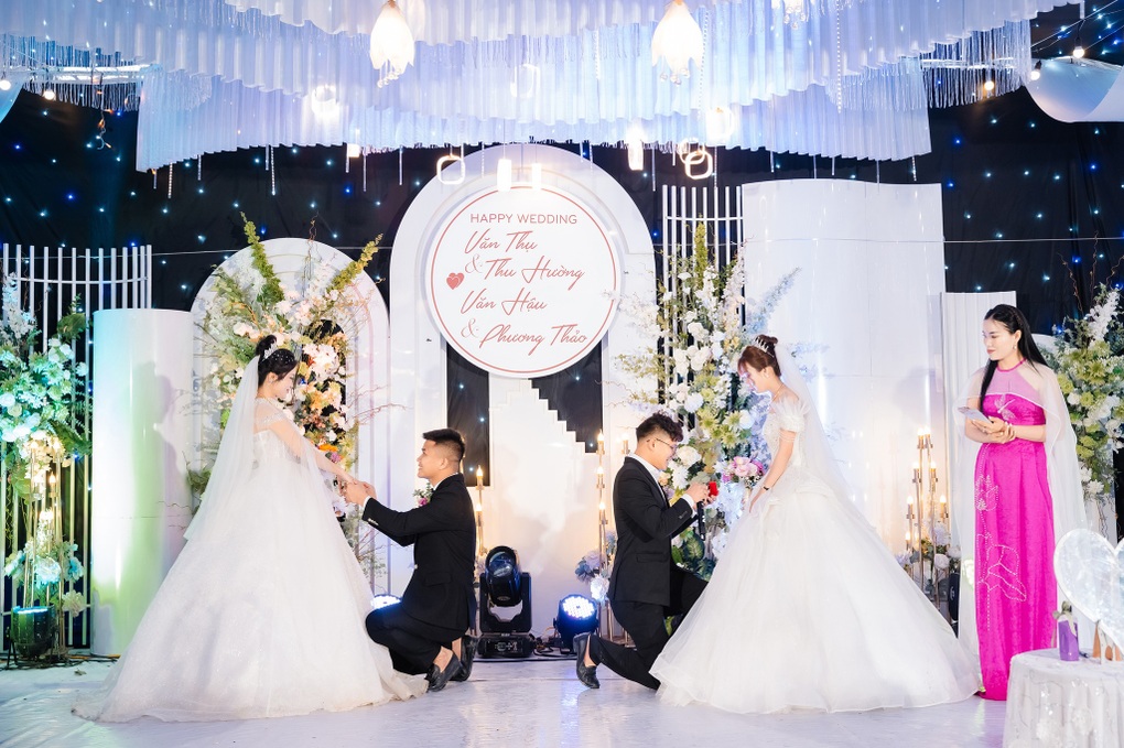 Hai anh em ruột ở Phú Thọ căn giờ đón dâu, cưới cùng một ngày - 2 Hai anh em ruột ở Phú Thọ căn giờ đón dâu, cưới cùng một ngày - 2