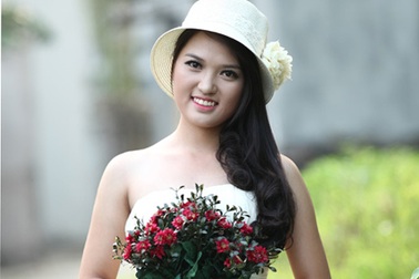 Ngắm nữ sinh Sư phạm rạng ngời khoe sắc