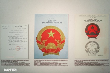 Quốc huy Việt Nam đã ra đời như thế nào?