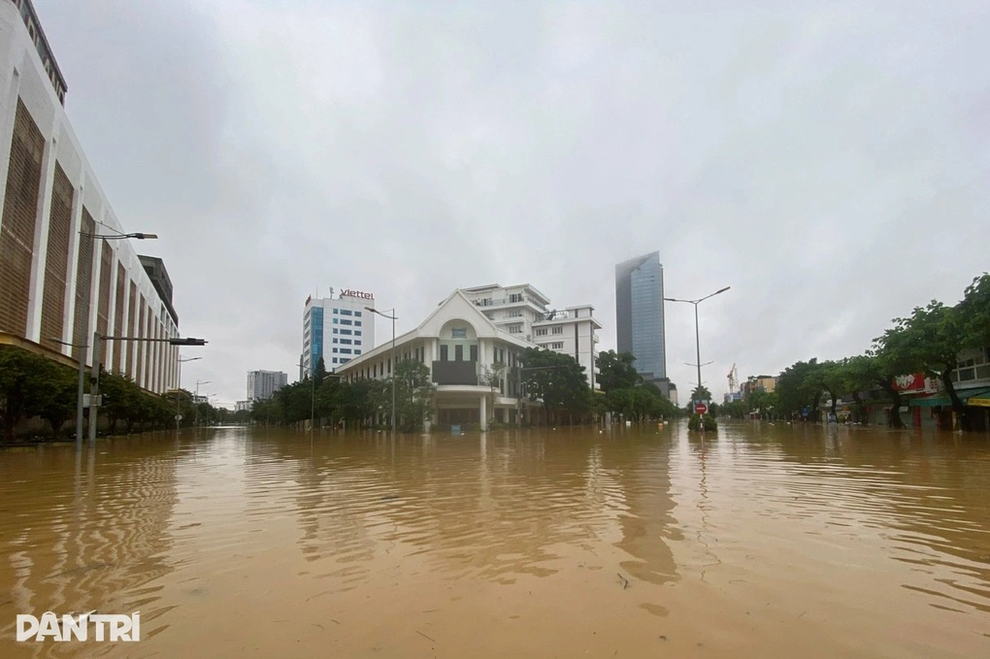 Chủ nhà nghỉ ở Huế đầu tư 1 tỷ đồng vừa mở một tháng, mất trắng vì mưa lũ - 3