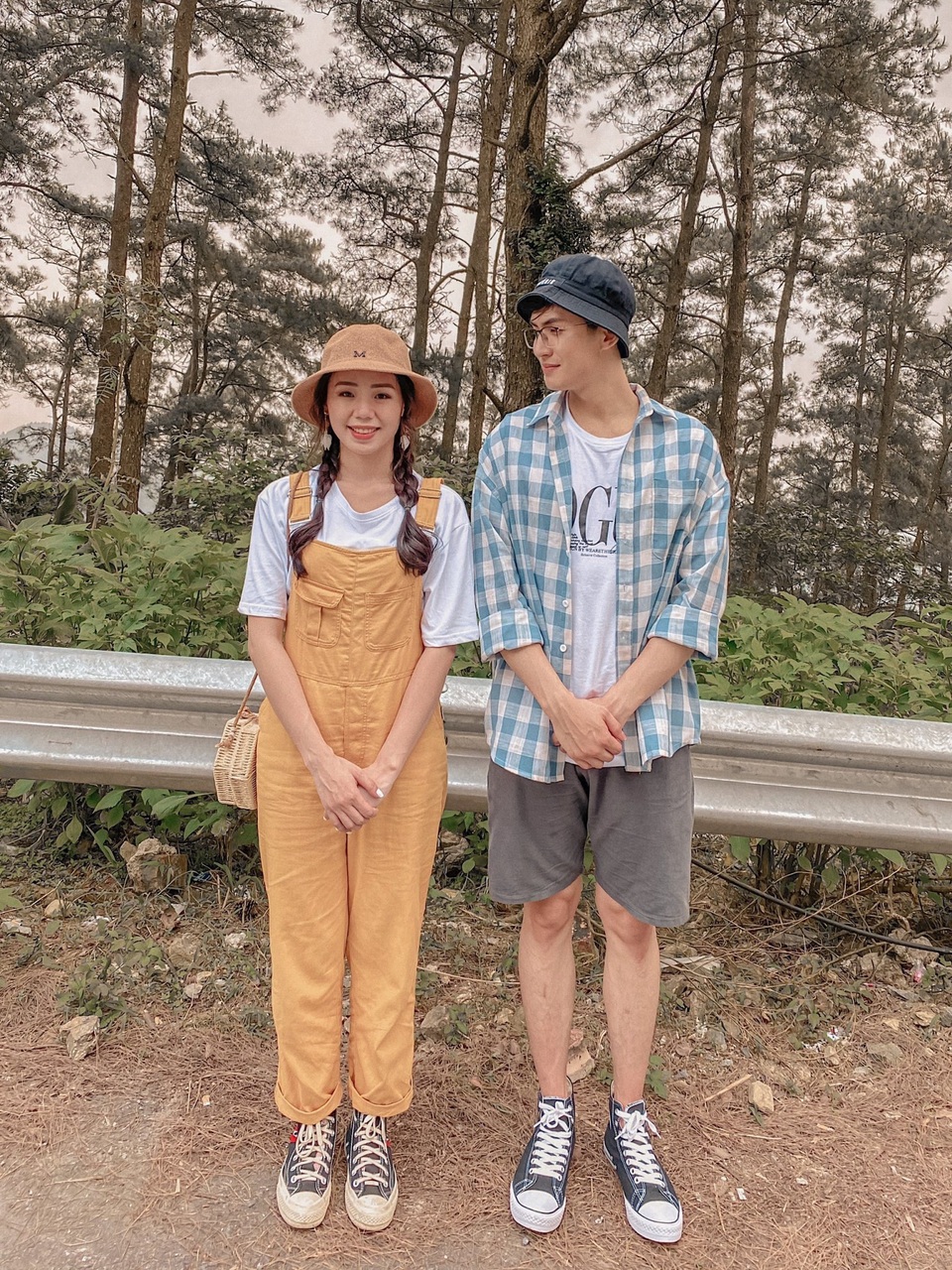 Giọng ca triệu view lần đầu chia sẻ về MV kết hợp cùng thầy giáo hot boy - 2 Giọng ca triệu view lần đầu chia sẻ về MV kết hợp cùng thầy giáo hot boy - 2