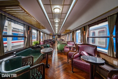 Bên trong tàu du lịch hạng sang Hà Nội - Hải Phòng, giá 350.000 đồng/lượt