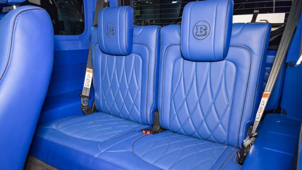 Suzuki Jimny thăng hạng thành Brabus G-Class, giá tăng gấp đôi - 11 Suzuki Jimny thăng hạng thành Brabus G-Class, giá tăng gấp đôi - 11