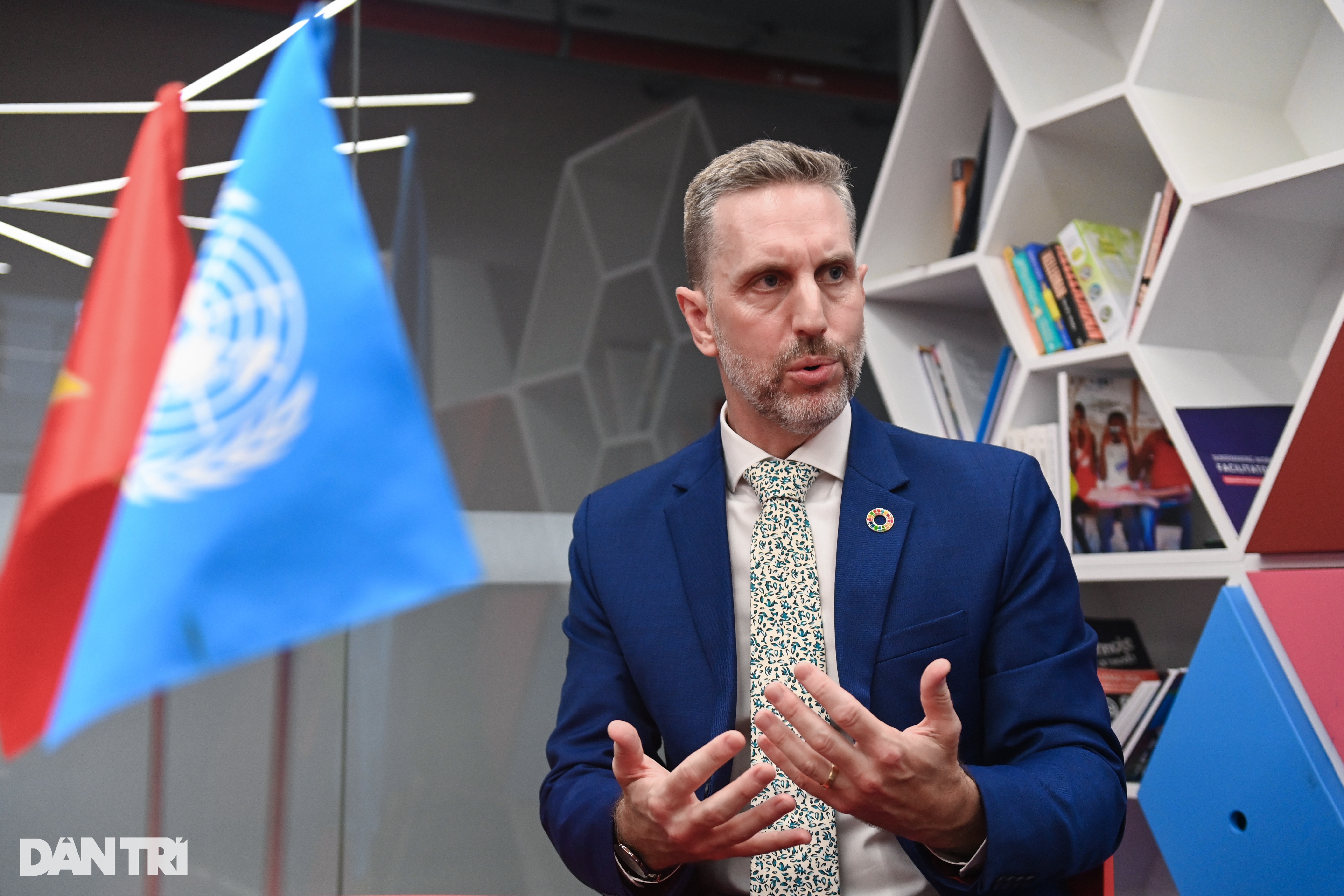 Trưởng Đại diện UNFPA: “Người trẻ không ngại sinh, họ mắc kẹt bởi rào cản - 7 Trưởng Đại diện UNFPA: “Người trẻ không ngại sinh, họ mắc kẹt bởi rào cản - 7