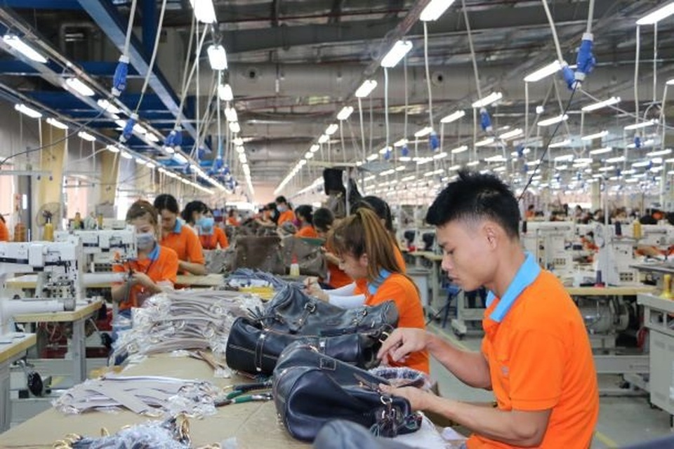 Doanh nghiệp tuyển 19.000 lao động với mức lương từ 5 - 15 triệu đồng - 1 Doanh nghiệp tuyển 19.000 lao động với mức lương từ 5 - 15 triệu đồng - 1