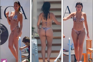 Bạn gái C.Ronaldo diện áo tắm khoe dáng bốc lửa trên du thuyền