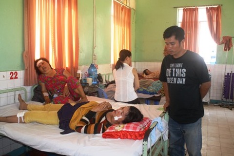 Công bố danh sách nạn nhân vụ tàu hỏa đâm ô tô ở cầu Ghềnh