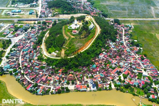 Sắp xếp tỉnh để "đầu tàu mạnh kéo các toa sau cùng đi lên"