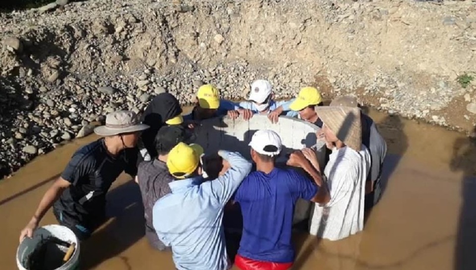 Thầy trò vùng cao chật vật tìm nước sinh hoạt giữa mùa hạn - 4 Thầy trò vùng cao chật vật tìm nước sinh hoạt giữa mùa hạn - 4