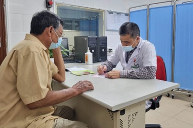 Có nên xét nghiệm máu sàng lọc ung thư?