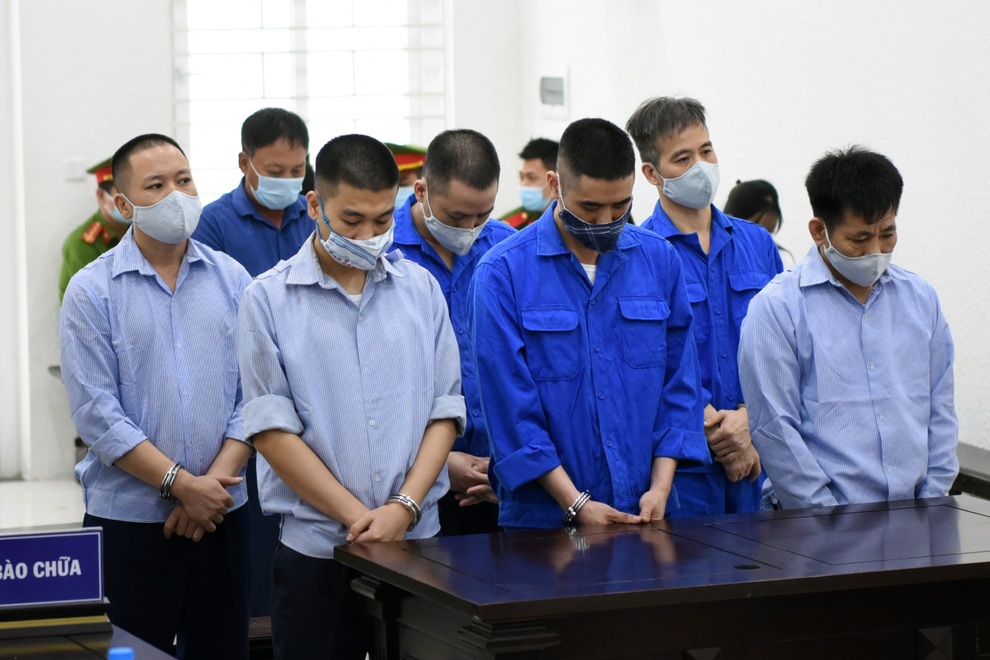 Vụ Bảo kê logo xe vua: Nhóm Thanh tra giao thông Hà Nội lĩnh án - 1 Vụ Bảo kê logo xe vua: Nhóm Thanh tra giao thông Hà Nội lĩnh án - 1