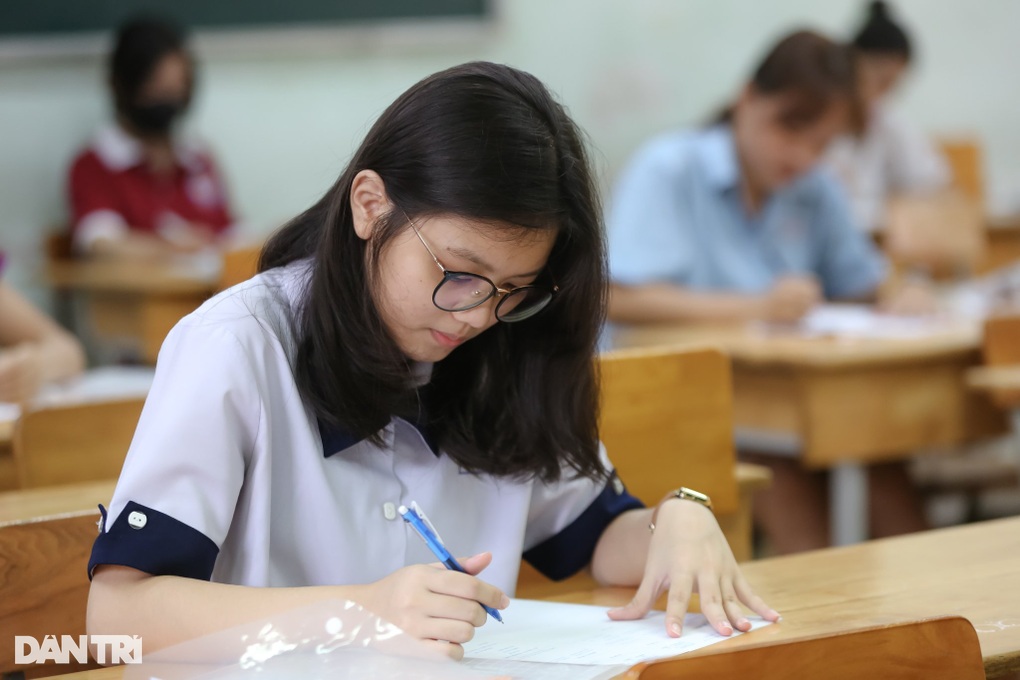 Kỳ thi tốt nghiệp THPT 2024: Không có chuyện lộ lọt đề thi ngữ văn - 5 Kỳ thi tốt nghiệp THPT 2024: Không có chuyện lộ lọt đề thi ngữ văn - 5