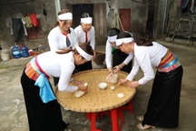 Độc đáo lễ mừng cơm mới của người Mường ở cố đô Hoa Lư