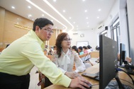 "Cầm tay chỉ việc" để thúc đẩy dịch vụ công trực tuyến ở TPHCM