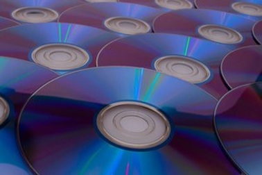 Nhà trường giao nhầm đĩa DVD có chứa phim “người lớn” cho học sinh