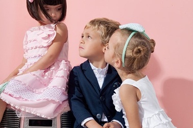 Paper Plane & Kids Fashian World ưu đãi dịp Quốc tế Thiếu nhi