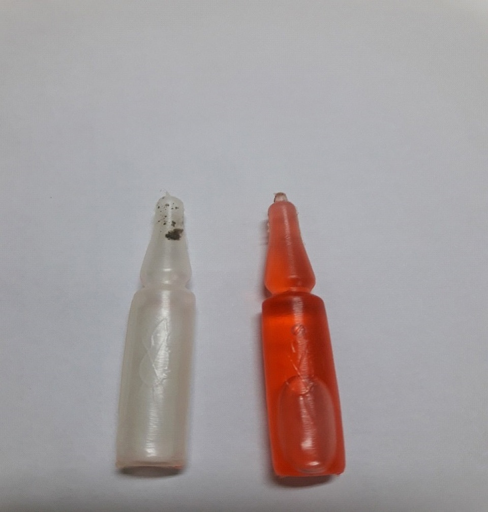 Bé gái 2 tuổi uống nhầm thuốc diệt chuột giống siro - 1 Bé gái 2 tuổi uống nhầm thuốc diệt chuột giống siro - 1