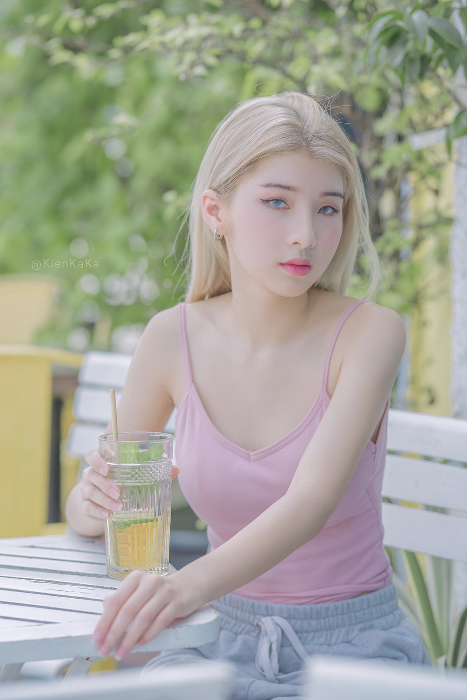 Thiếu nữ Hà Nam sở hữu ánh mắt sắc sảo, hút hồn người đối diện - 7 Thiếu nữ Hà Nam sở hữu ánh mắt sắc sảo, hút hồn người đối diện - 7
