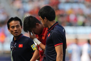 Chia tay World Cup, cầu thủ U20 Việt Nam cùng CĐV nghẹn ngào khóc